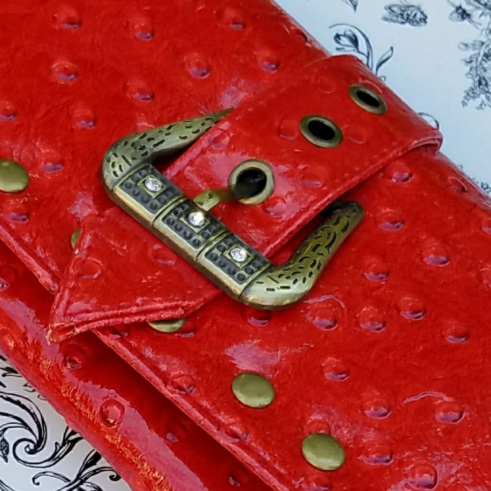 👠Mad by Design Red Clutch Purse👠